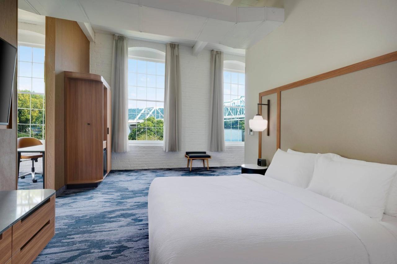 Fairfield Inn & Suites Madison Historic Eagle Cotton Mill 외부 사진