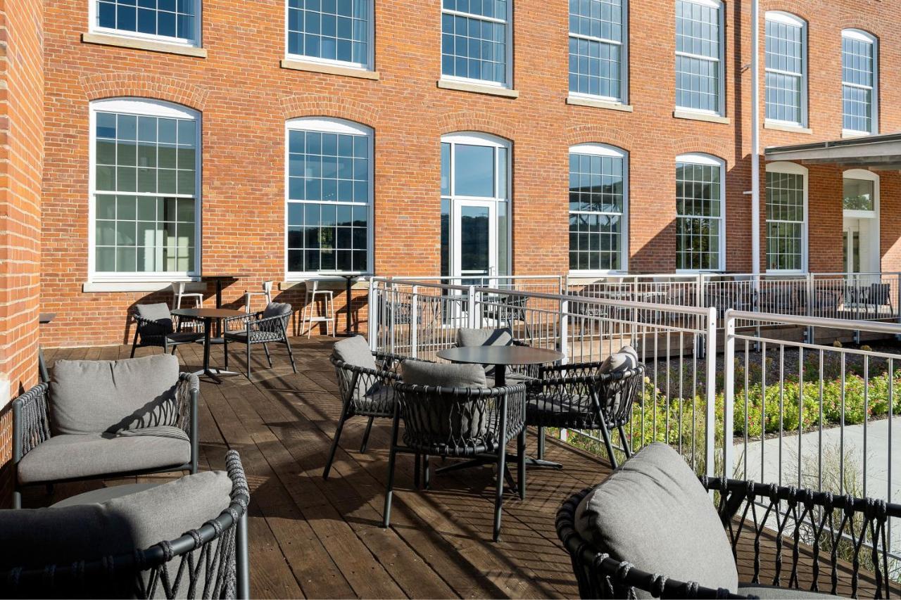 Fairfield Inn & Suites Madison Historic Eagle Cotton Mill 외부 사진