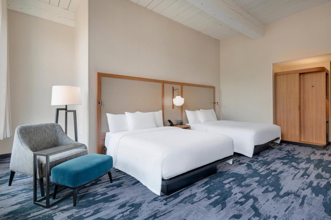 Fairfield Inn & Suites Madison Historic Eagle Cotton Mill 외부 사진